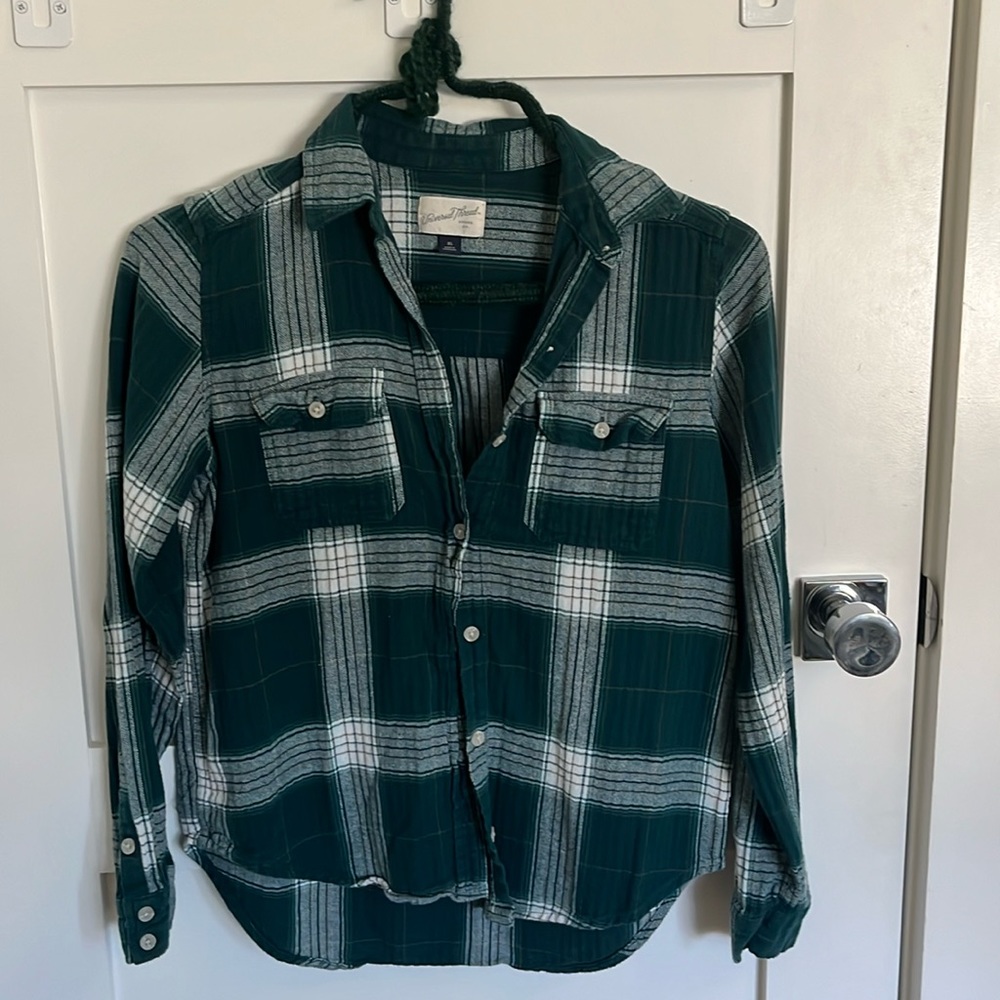 XS Universal Thread Green Plaid Button Up Flannel